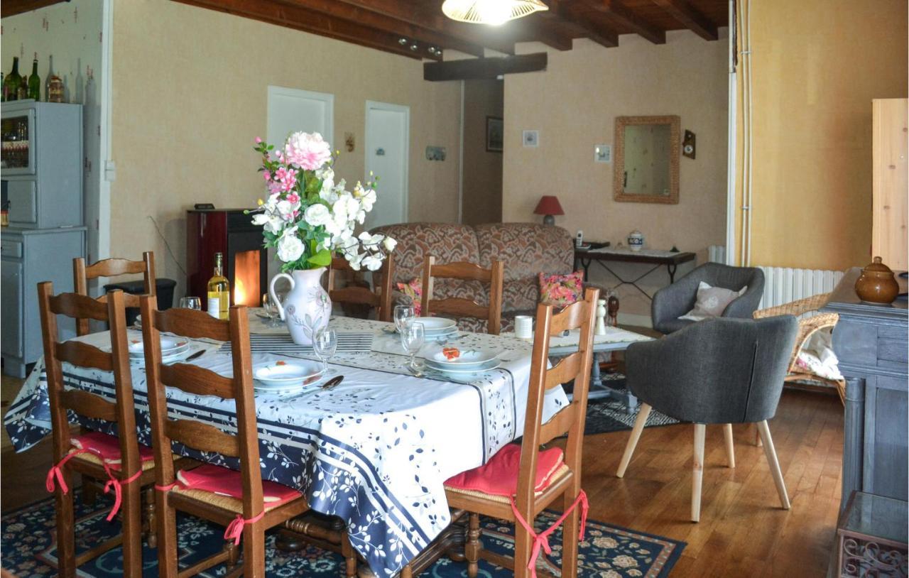 Stunning Home In Biras With Kitchenette Esterno foto
